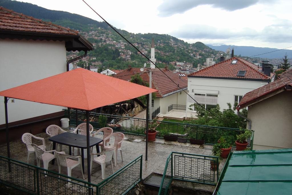 Guest House Dzemo Sarajevo Exterior foto